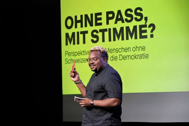 Ein Mensch macht ein Vortrag