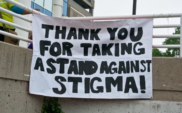 Bild zeigt ein Banner mit der Aufschrift thank you for taking a stand against stigma