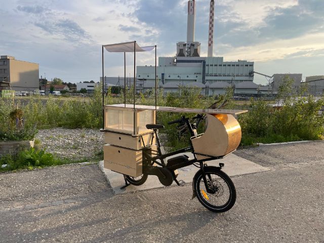 Umgebautes E-Cargobike 